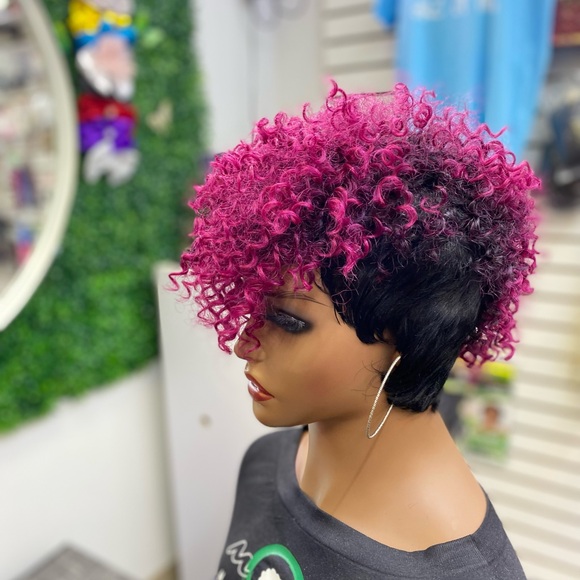 Custom (Wig) unit glue in unit (NOT stitched) circumference 22 in size(med) - Picture 5 of 5